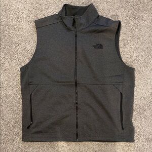 The North Face Charcoal Vest Men’s XL